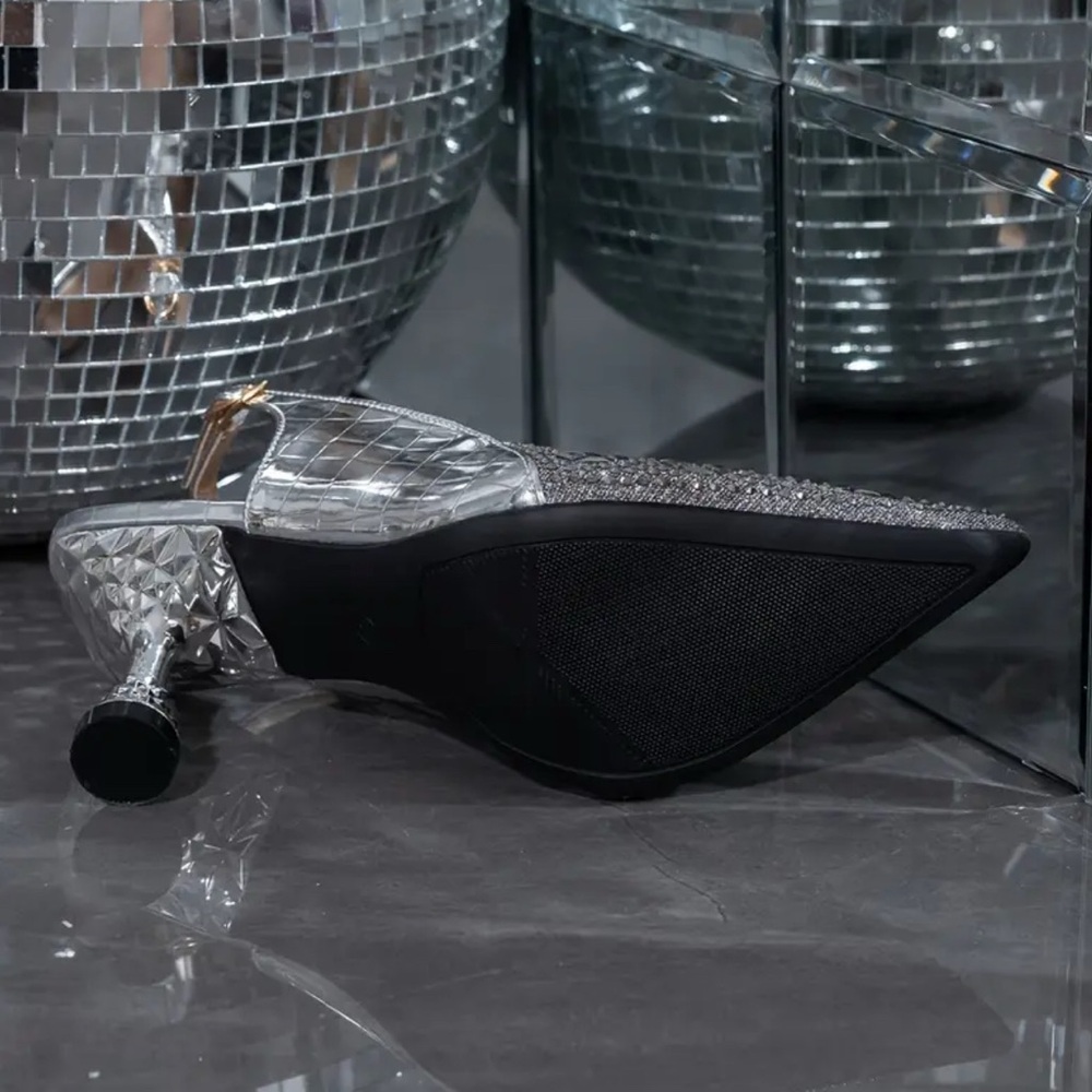 Glamorous Silver Slingback Heels - Picture 5 of 6